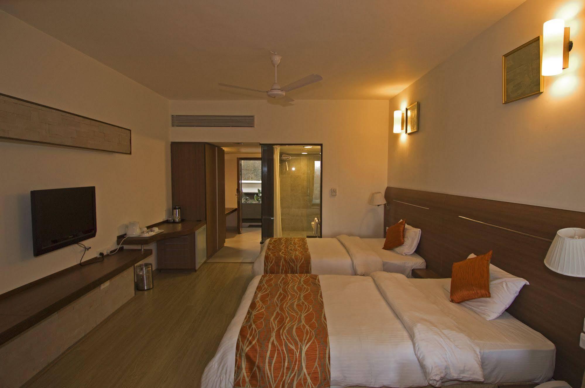 The Dukes Retreat Khandala Lonavala Extérieur photo