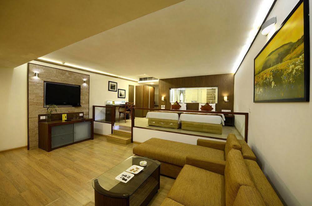 The Dukes Retreat Khandala Lonavala Extérieur photo